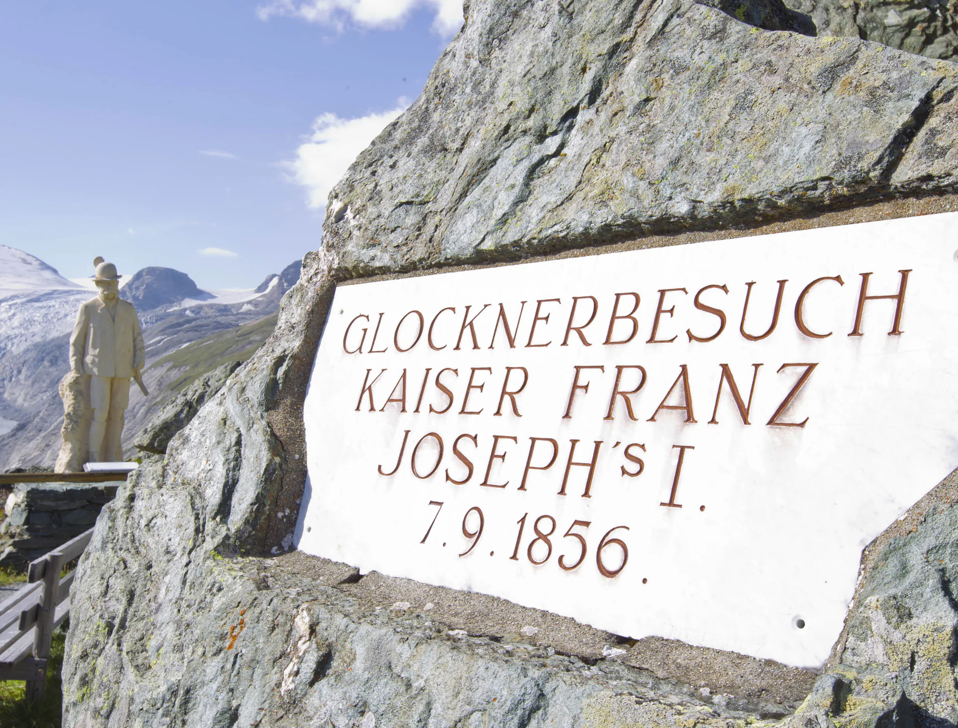 Gedenktafel und Gedenkstein zum Kaiserbesuch am Großglockner 1856