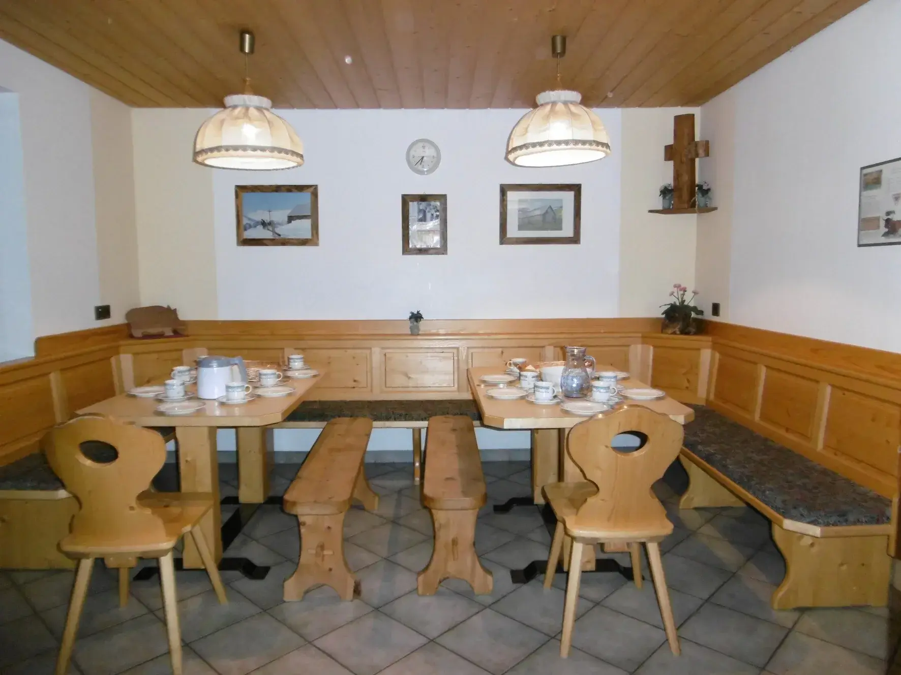 Sitzecke in der Küche im Erdgeschoss des Ferienhaus Römerhütte